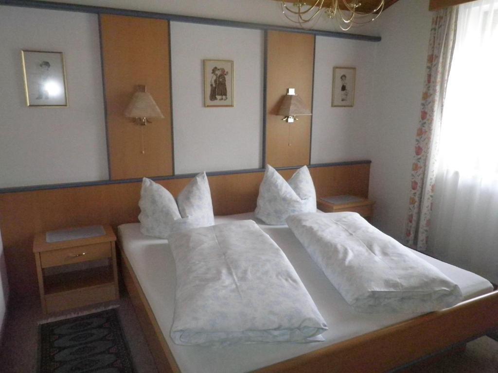 Haus Drescher Apartment Obsteig Phòng bức ảnh