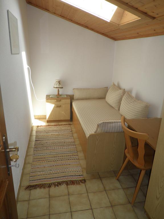 Haus Drescher Apartment Obsteig Phòng bức ảnh